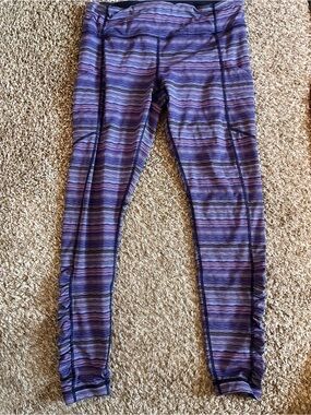 Cute purple striped Lululemon leggings size 12 WITH SO MANY POCKETS!